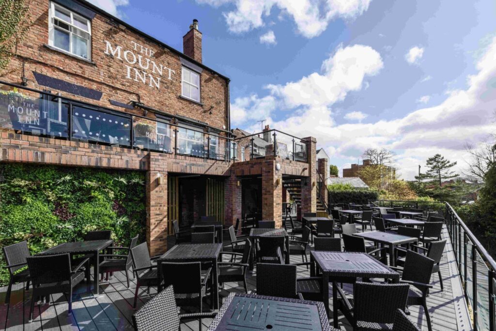 New look Mount Inn