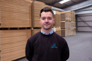 Edward Scobie (L)