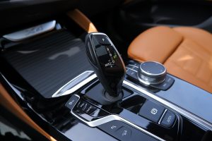 bmw, car, car interior, luxury, car wallpapers, luxury car, auto, suv, hatchback, shifter, gear shifter, manual, manual transmission, manual car, new car, vehicle, new